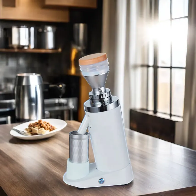 Nuovo Macinacaffè Elettrico Au - Coffee Bean & Tea Menu recensione e prezzo